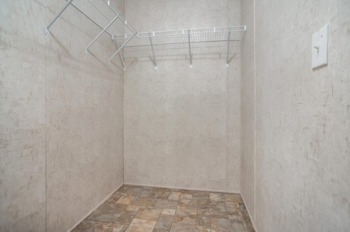 Twin Pines - Image 13