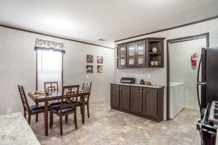 Twin Pines - Image 4