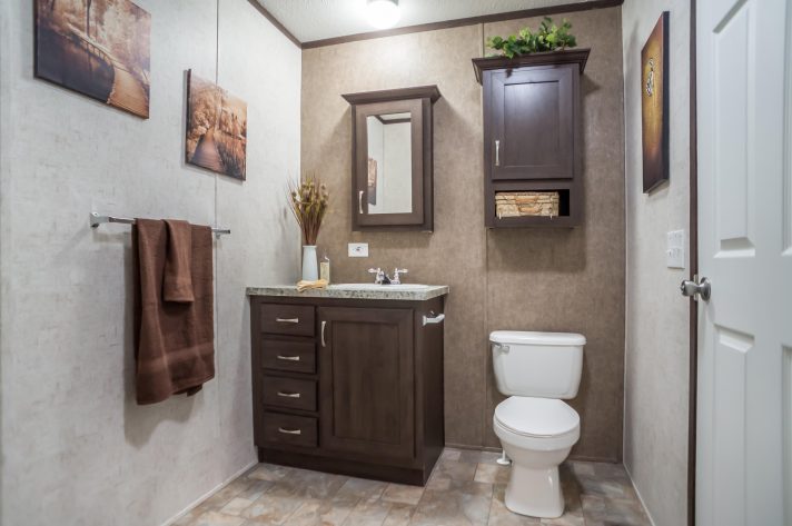 Twin Pines - Image 9