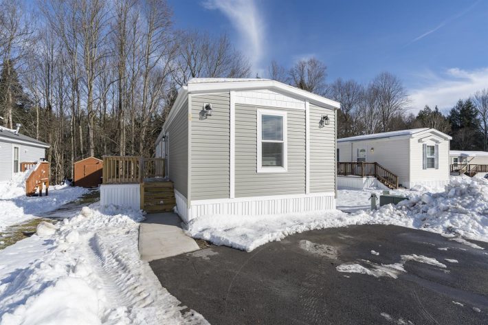 Woodland Manor - Image 26