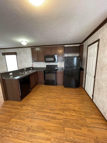 Woodland Manor - Image 6