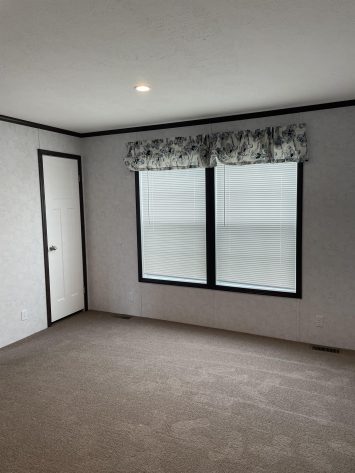 Woodland Manor - Image 12