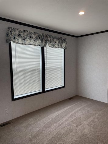 Woodland Manor - Image 7