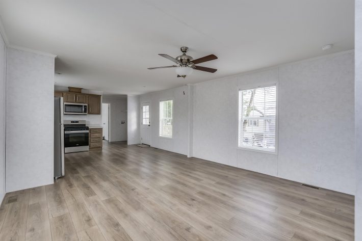 Woodland Manor - Image 39