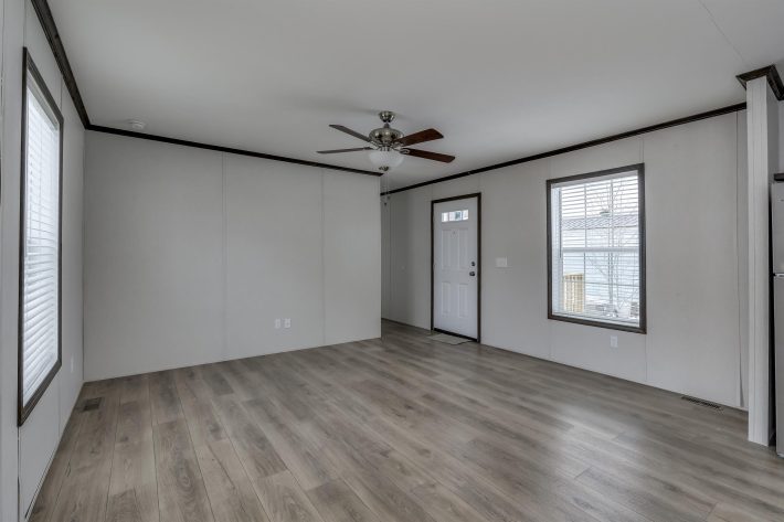 Woodland Manor - Image 4