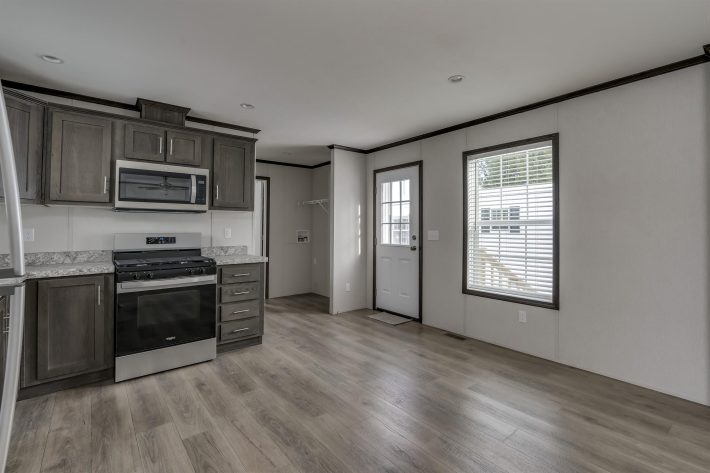 Woodland Manor - Image 6