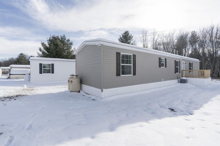 Woodland Manor - Image 12