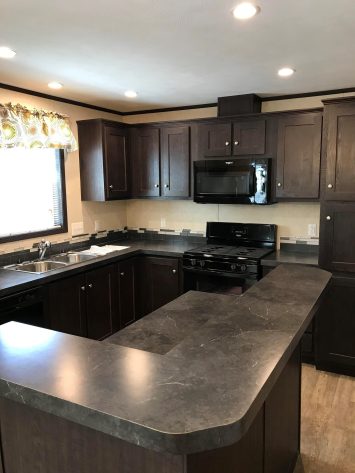 164 KITCHEN