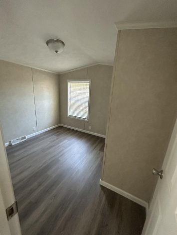 Woodlawn Village - Image 5