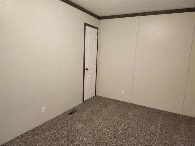 Wood Valley - Image 6