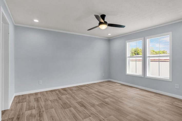 Rolling Hills Estates - Image 23