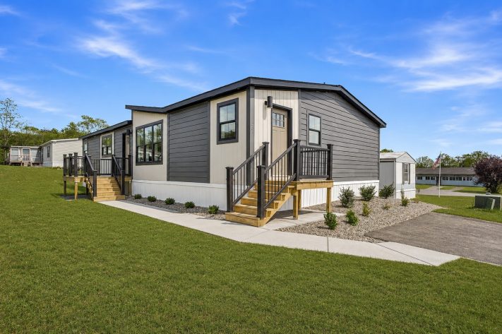 Rolling Hills Estates - Image 2