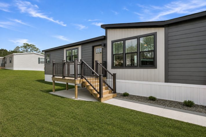 Rolling Hills Estates - Image 3