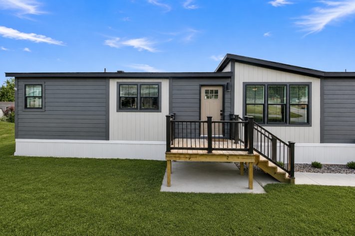 Rolling Hills Estates - Image 4