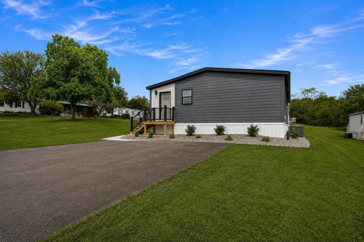 Rolling Hills Estates - Image 7