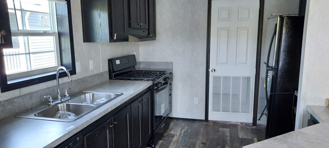 Oakwood Lake Village - Image 6