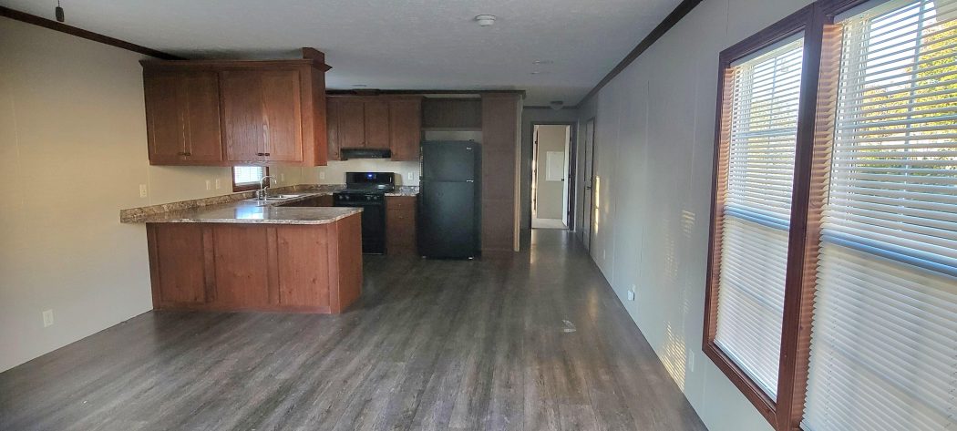 Melrose Village - Image 6