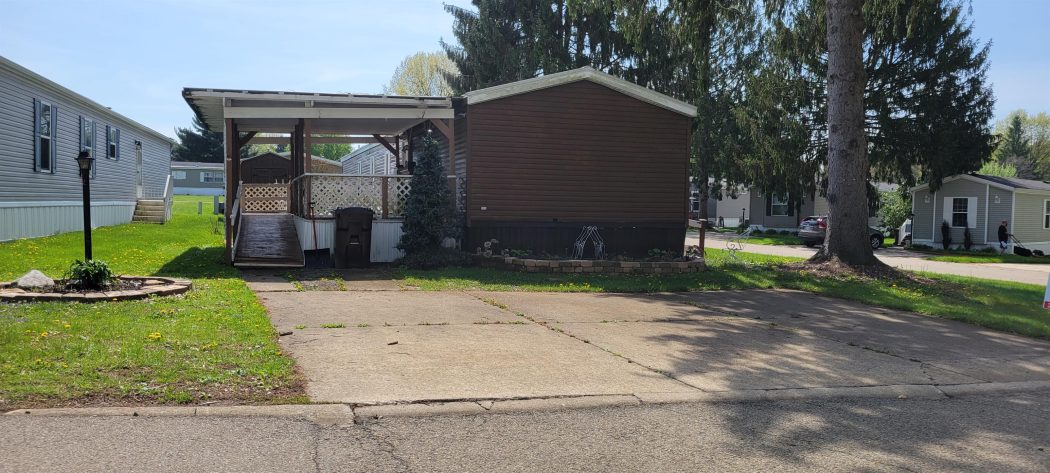 Melrose Village - Image 1