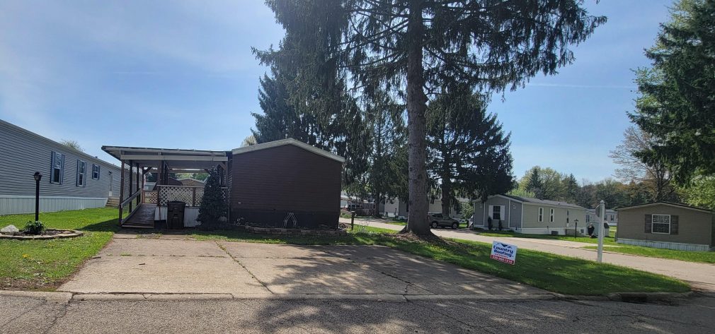 Melrose Village - Image 2