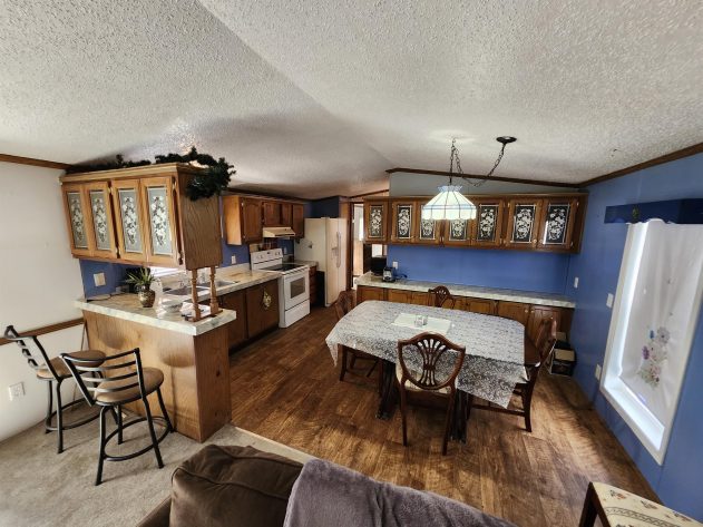 Melrose Village - Image 9