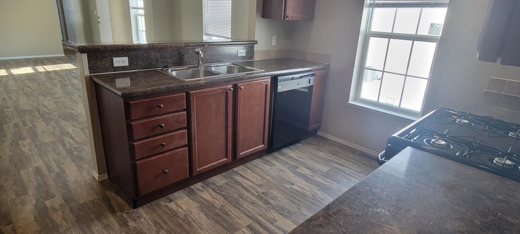 Melrose Village - Image 4