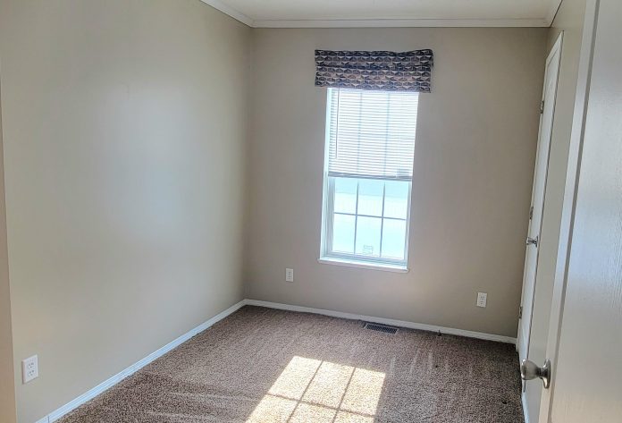 Melrose Village - Image 6