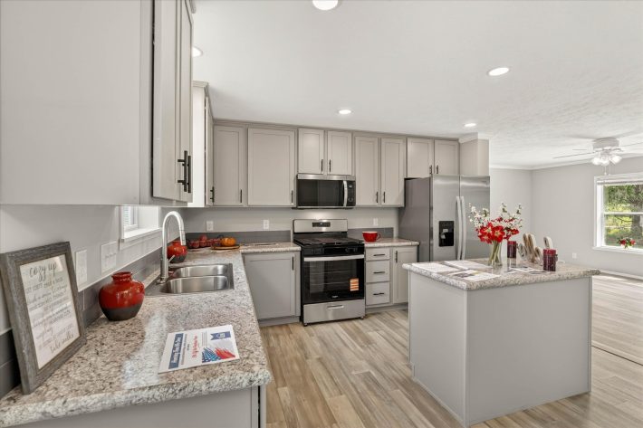 Melrose Village - Image 16