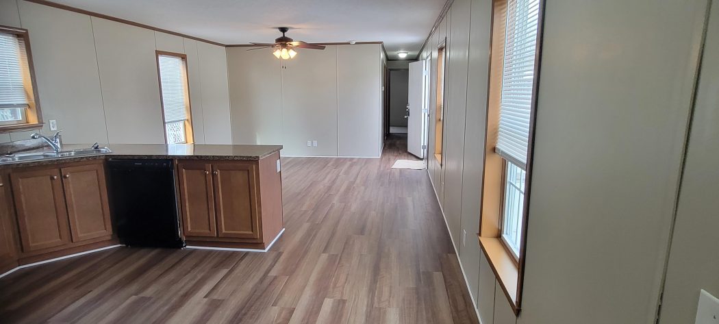 Melrose Village - Image 4