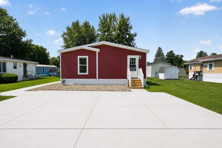 Evergreen Estates - Image 3