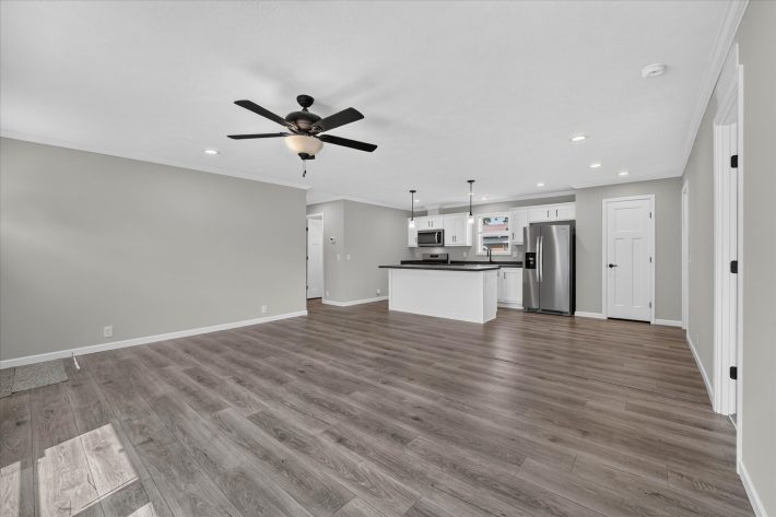 Evergreen Estates - Image 13