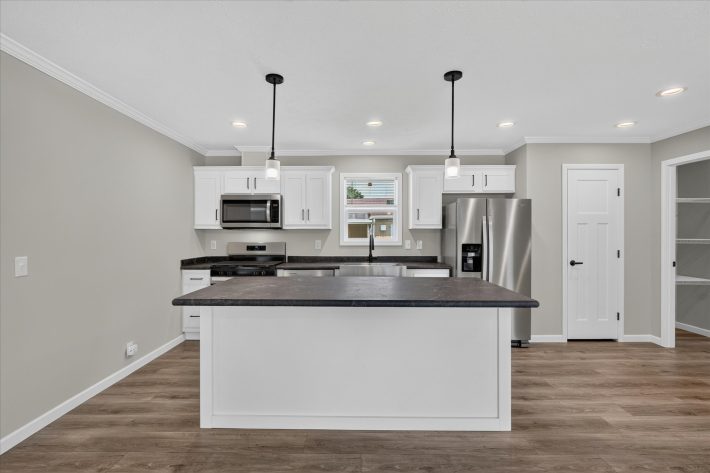 Evergreen Estates - Image 16