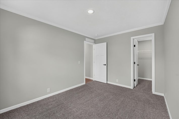 Evergreen Estates - Image 33