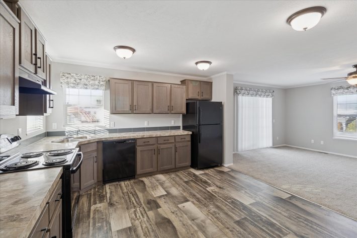 Valley Hills - Image 13