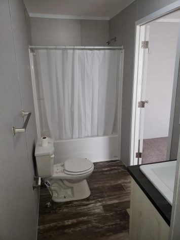 Rostraver Estates - Image 10