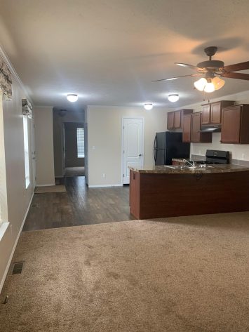 Colonial Heights - Image 4