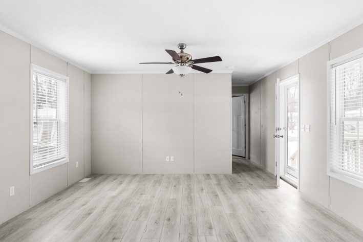 Valley Stream - Image 2