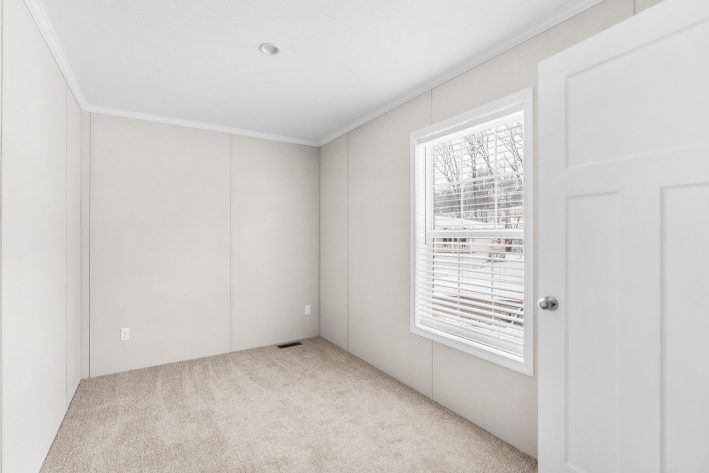 Valley Stream - Image 14