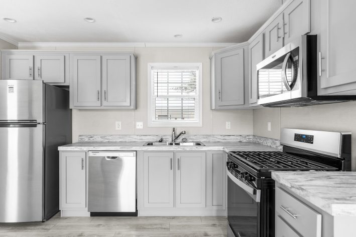 Valley Stream - Image 22