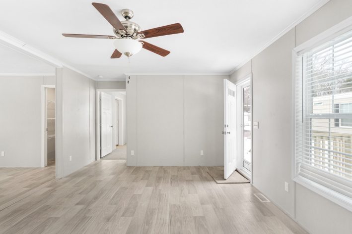 Valley Stream - Image 9