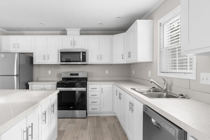 Valley Stream - Image 13