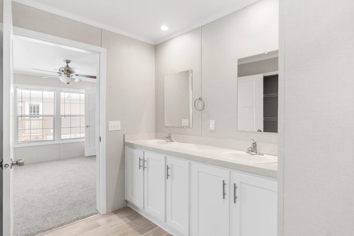 Valley Stream - Image 20