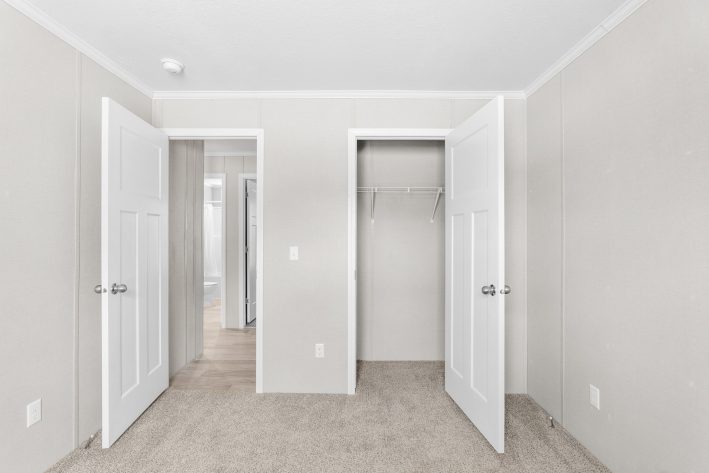 Valley Stream - Image 26