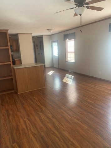 Colonial Heights - Image 8