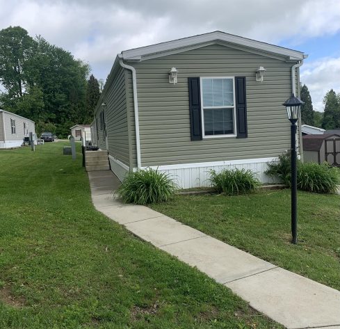 Colonial Heights - Image 10