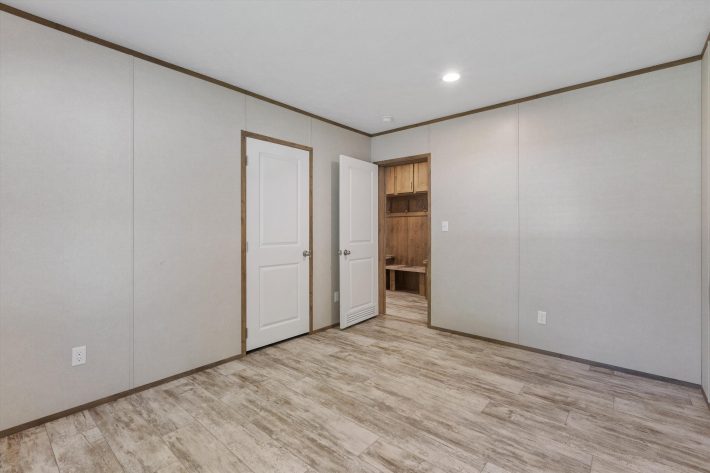 Allentown - Image 20