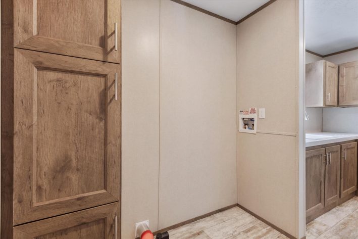 Allentown - Image 24