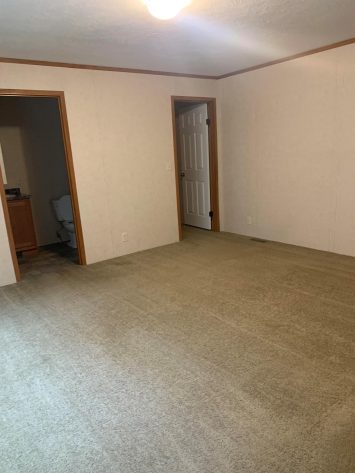Colonial Heights - Image 5
