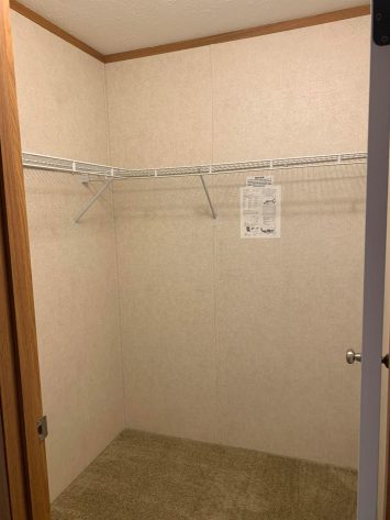Colonial Heights - Image 7