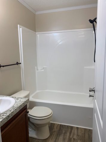 Colonial Heights - Image 4