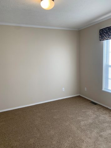 Colonial Heights - Image 8